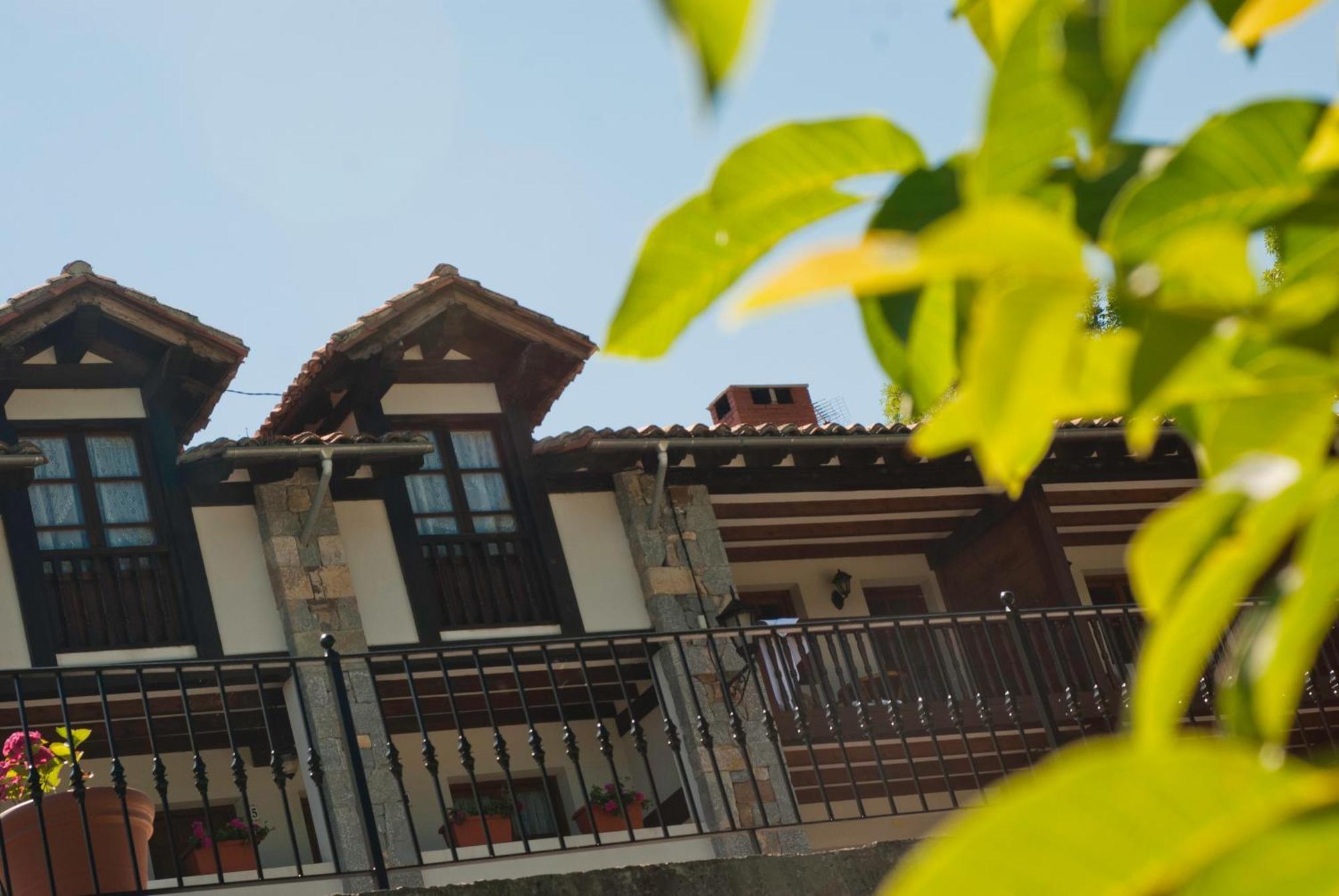 Viviendas Rurales Traldega Turieno المظهر الخارجي الصورة
